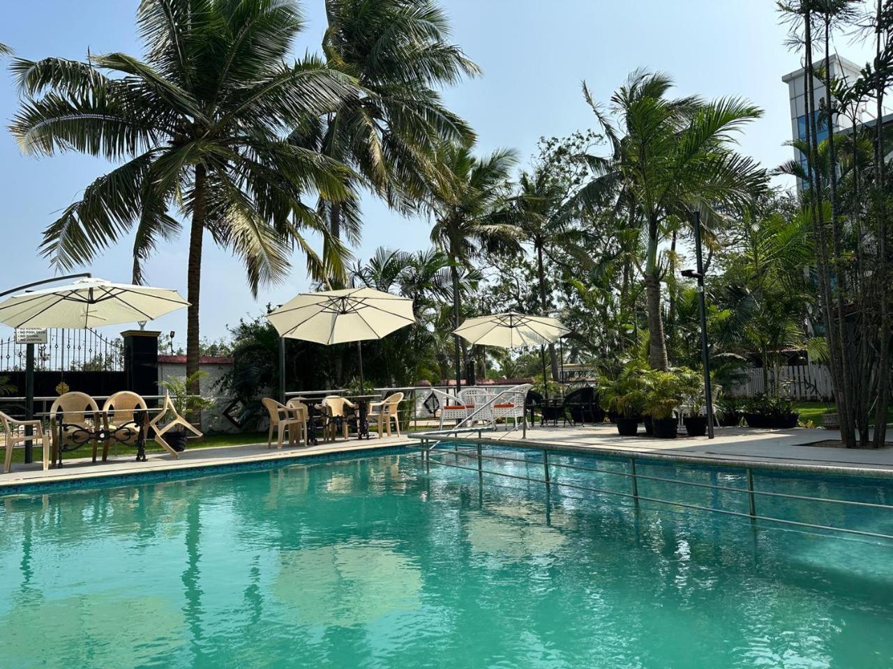 Montecarlo Hotel Mahabalipuram Exterior foto