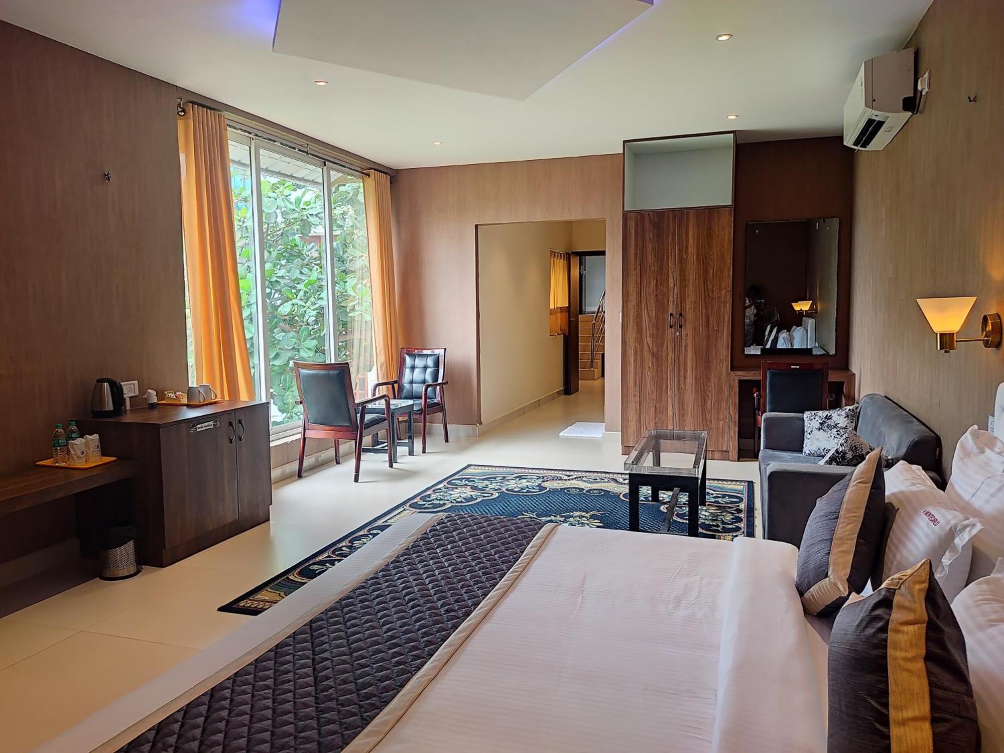 Montecarlo Hotel Mahabalipuram Exterior foto
